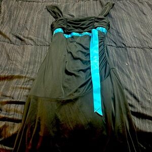 Women’s medium dress